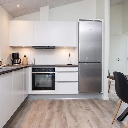 8 Person In Tatil Evi