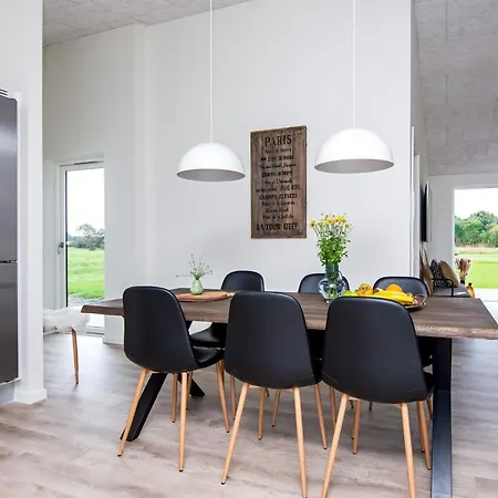 8 Person In Tatil Evi *